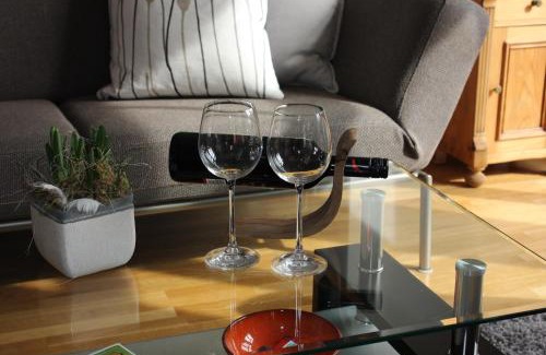 Strehlen Apartment | Traumhafte Etagenwohnung in Günderzeitvilla