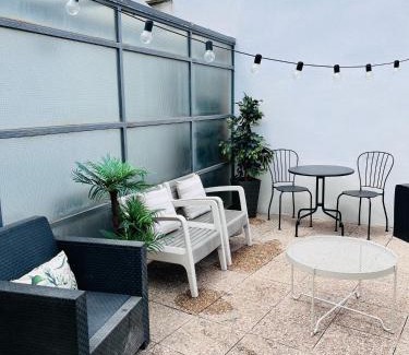 La Xerea Apartment | Travel Habitat Ático Calle Comedias