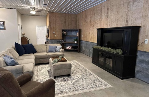 Windsor Bed & Breakfast | Traveler's Rest - A comfy waystation on your travels.