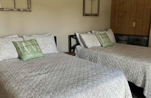 Windsor Bed & Breakfast | Traveler's Rest - A comfy waystation on your travels.