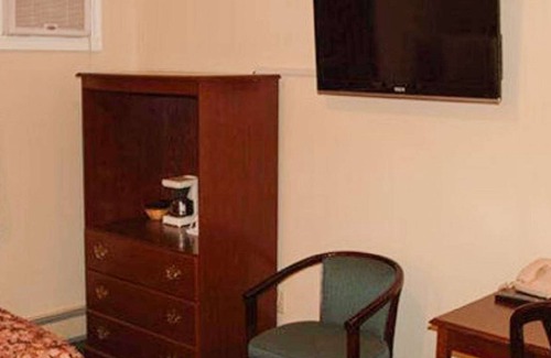 Summerside Hotel | Traveller's Inn