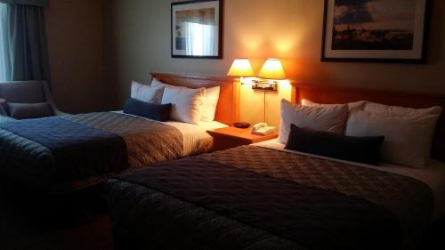 Edson Hotel | Travelodge by Wyndham Edson