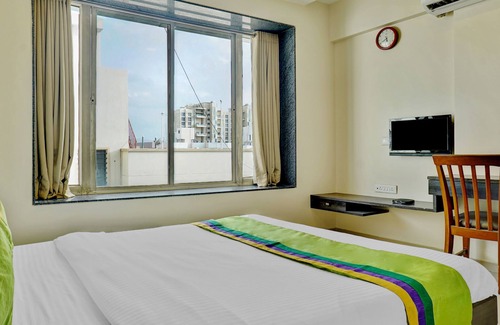 Hadapsar Hotel | Treebo Bhagyashree Executive