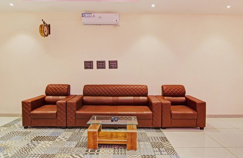 Phase 1 House | Treebo Royal Imperio, Hinjewadi