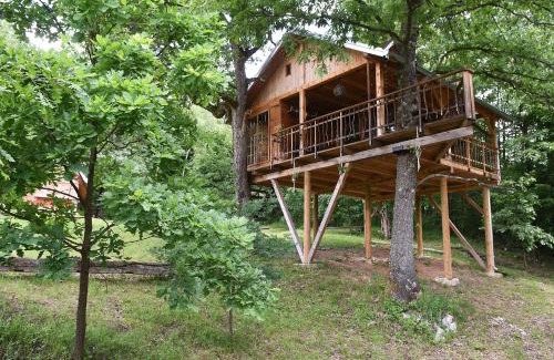 Cvetkovic Cabin | Treehouse Resnice -Mrežnica