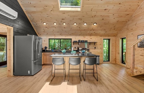 Rogers Cabin | Treetop Modern Cabin with Hot Tub, Creek View