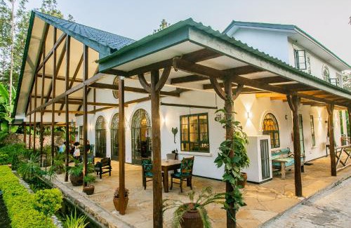 Arusha Cabin | Treetops Villa