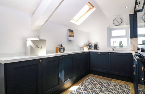 Mynytho Cottage | TREFOLLWYN MAWR, pet friendly, character holiday cottage in Abersoch