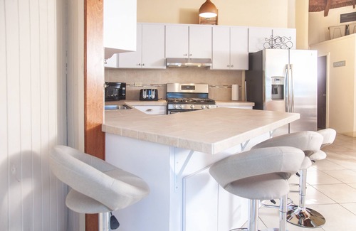 Puntas House | Tres Amigos Beach House - Walk Out the Back Door to the Beach!