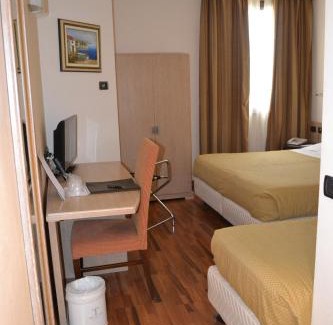 Cade-Gaida Hotel | Tricolore Hotel