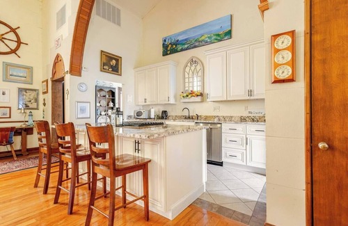 Treloar Bed & Breakfast | Trinity Hill Bed & Breakfast - In Missouri Wine Country