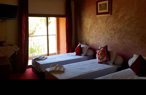 Bine el Ouidane House | Triple room in lovely guesthouse - Atlas view
