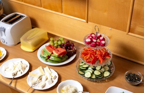 Loipersdorf bei Fuerstenfeld House | Triple room nature 1 night - B&B Number 1