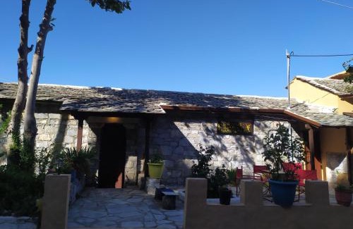 Zagora-Mouresi Apartment | Triple studio room with the most beatifull view in Mylopotamos