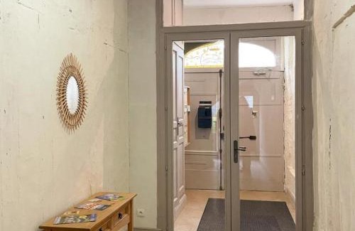 Blois Apartment | Triplex rénové 4 chambres au cœur de Blois avec wifi - FR-1-491-455