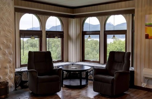 Knarrvika Villa | Trollheimen - Senjatrollet