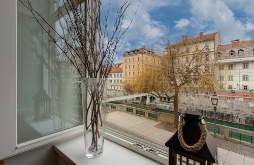 Ljubljana City Centre Apartment | Tromostovje II In Heart Of Ljubljana