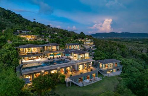 Choeng Thale Villa | Tropical Castle Phuket by RESAVA