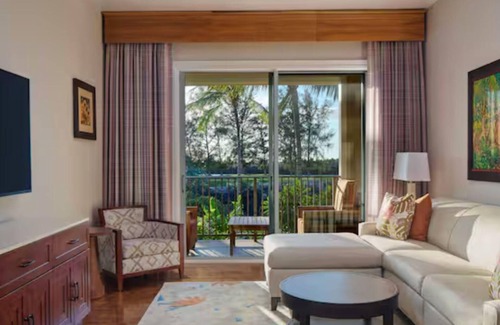 Kamuela Resort | Tropical Escape: Spacious 1BR at Kings’ Land