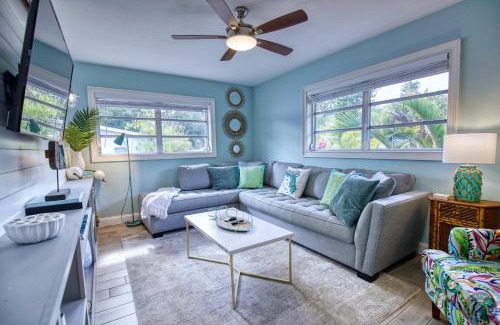 South Sarasota House | Tropical Oasis, Heated Pool, Hot Tub, Near Siesta Key