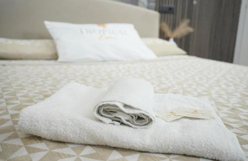 Ciro Marina Bed & Breakfast | TROPICAL ROOMS Vista Mare