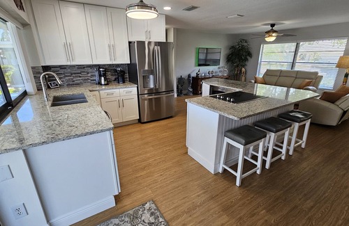 Apollo Beach House | Tropical Waterfront Pool Home, Private Dock, Kayaks, Direct Access to Tampa Bay!