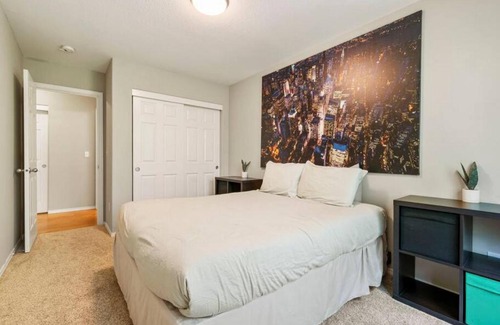 Troutdale House | Troutdale Treasure - Spacious 3BR, 3 Bath Home near Edgefield