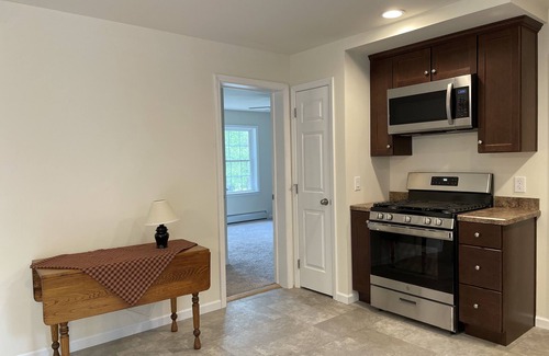 Troy House | Troy House, Country Get Away, w fire-pit, rec & game rm, many small ponds nearby