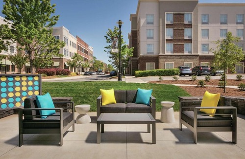 Charlotte Hotel | Tru By Hilton Charlotte Ayrsley