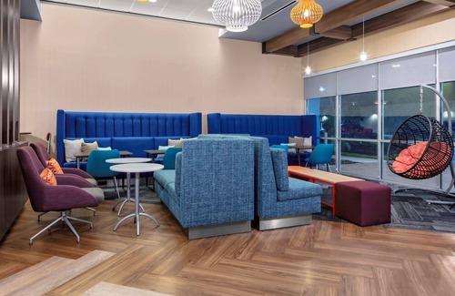 Cypress Hotel | Tru by Hilton Cypress Houston