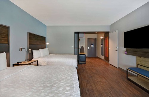 Fossil Creek Hotel | Tru by Hilton Fort Worth Fossil Creek