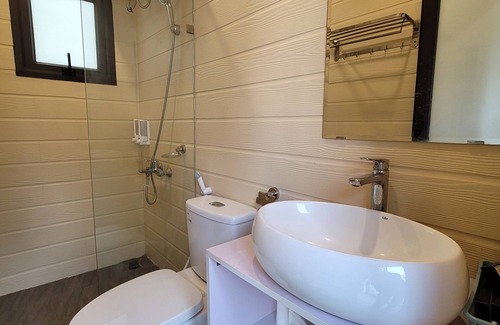 Pa So Hotel | Truc An Village