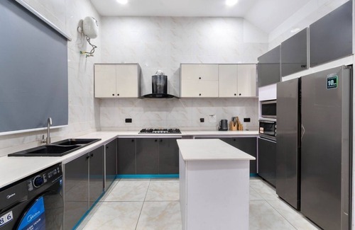 Ofin House | True Apartment, Modernly styled 4 bedroom duplex in Lekki