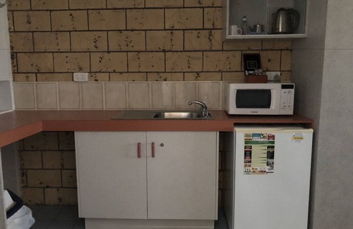 Parkhurst Hotel | True Blue Motor Inn