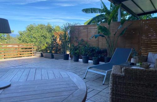 Sfakera Apartment | True Home