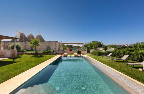 Specchiaruzzo Villa | Trulli Almaviva by Perle di Puglia