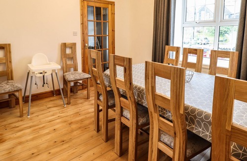 Rhiwbryfdir Cottage | TRYFAN, character holiday cottage in Blaenau Ffestiniog
