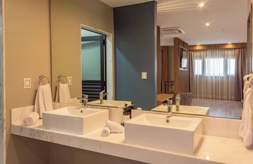 Asuncion Hotel | Tryp By Wyndham Asuncion