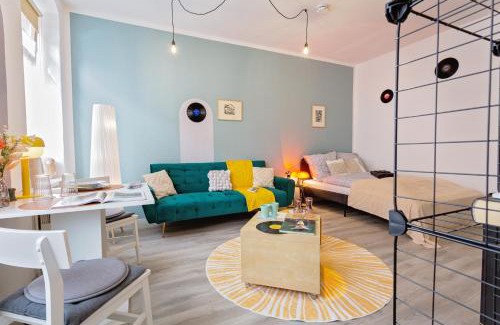 Sonnenberg Apartment | ‣ Tschaikowski Suite #Chemnitz