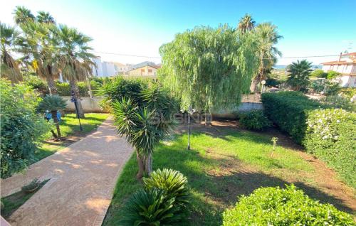 Carrozziere House | Tuffetto 3