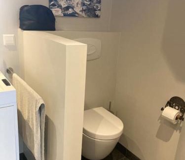 Voorburg House | Tuinhuis aan het water