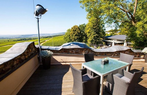 Johannisberg House | Turmsuite - Burg & Gästehaus by Schwarzenstein