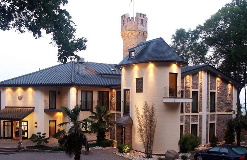 Johannisberg House | Turmsuite - Burg & Gästehaus by Schwarzenstein