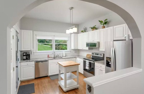 North Chattanooga House | Two Bed Two Bath Chatta Charmer