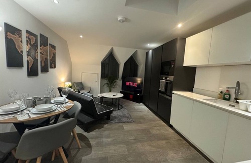 Farnham Common Apartment | Two-Bedroom Apartment
