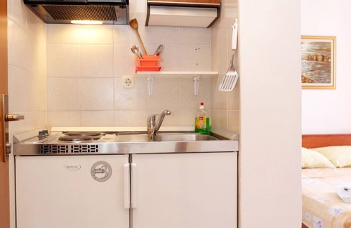 Trstenik Apartment | Two bedroom apartment near beach Trstenik, Pelješac (A-4570-a)