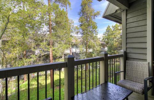 Warrior's Mark House | Two Bedroom Condo with Parking, Pool, Hot Tub - Steps to Main Street