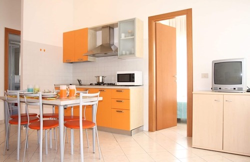 Bibione Apartment | Two- bedroom flat with sea view in Bibione