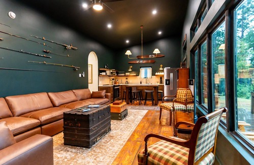 Negreet Cabin | Two Renovated Houses, Sleeps 19: Mid-Lake, Hot Tub