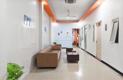 Sedati House | TwoSpaces Living at Nabila Semampir Homestay